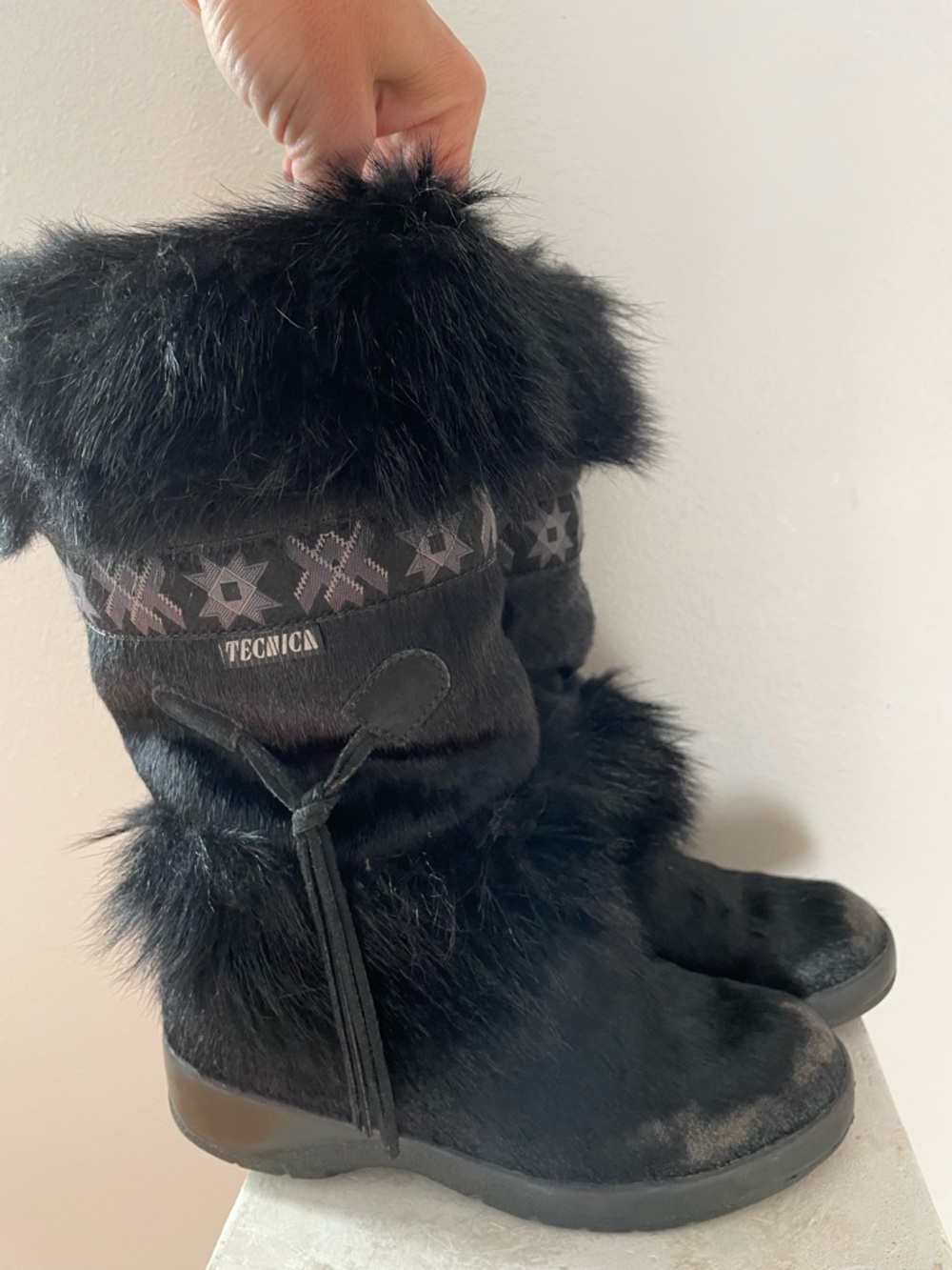 Tecnica Black Fur Mid-Calf Winter Boots Size 7